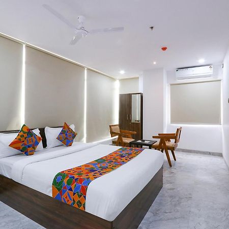 Fabhotel Rk Residency - Nr Sr Nagar Metro Station, Ameerpet Hyderabad Exterior photo