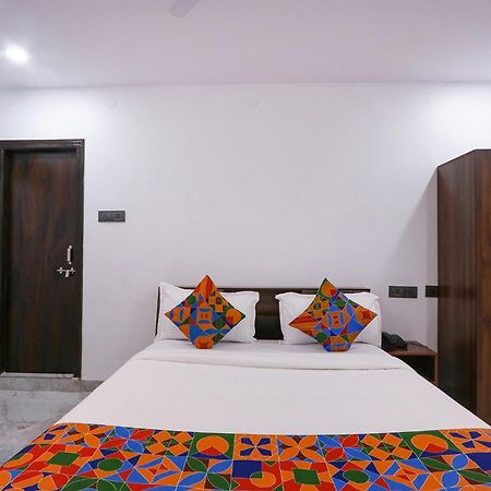 Fabhotel Rk Residency - Nr Sr Nagar Metro Station, Ameerpet Hyderabad Exterior photo