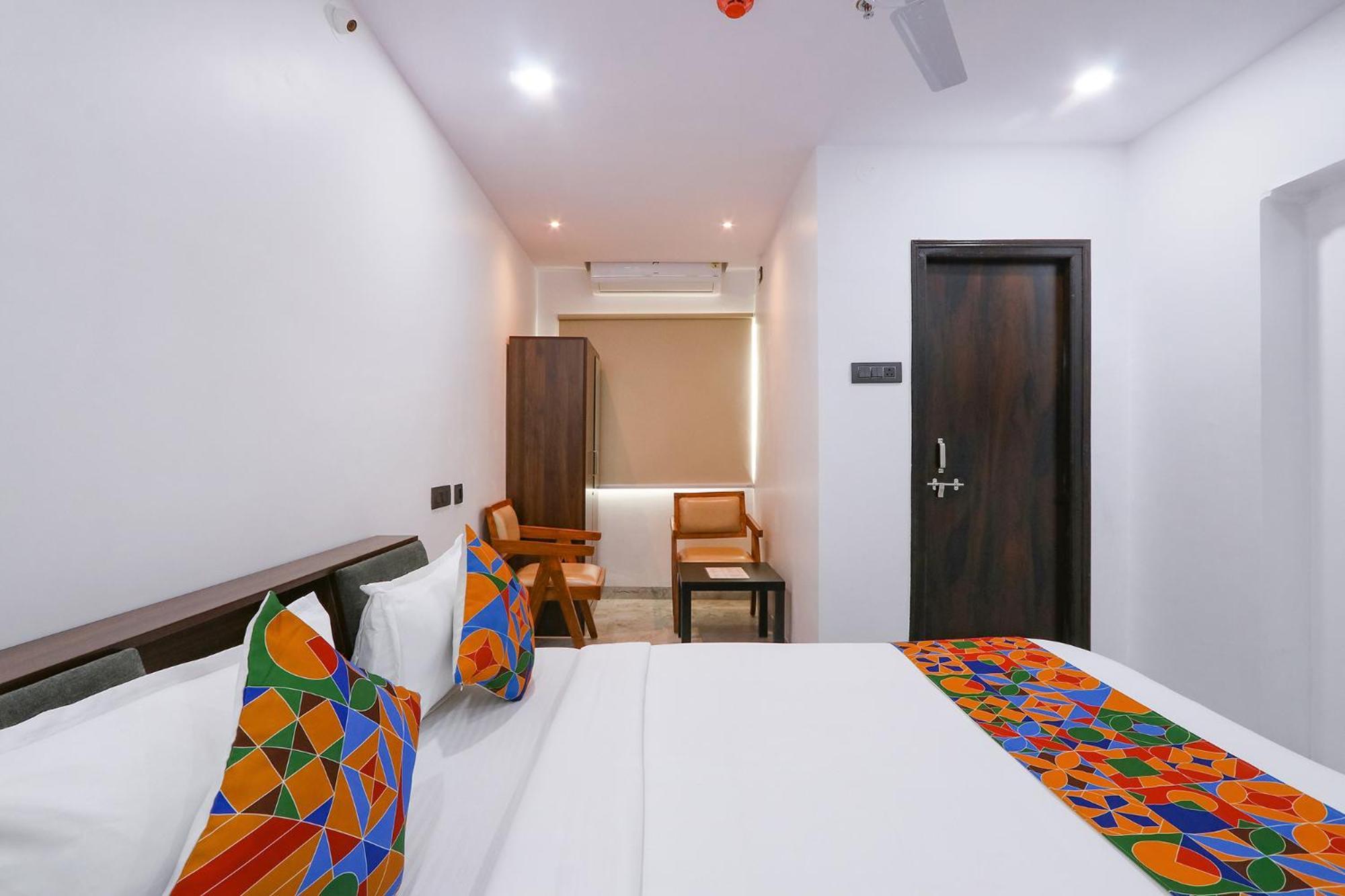 Fabhotel Rk Residency - Nr Sr Nagar Metro Station, Ameerpet Hyderabad Exterior photo
