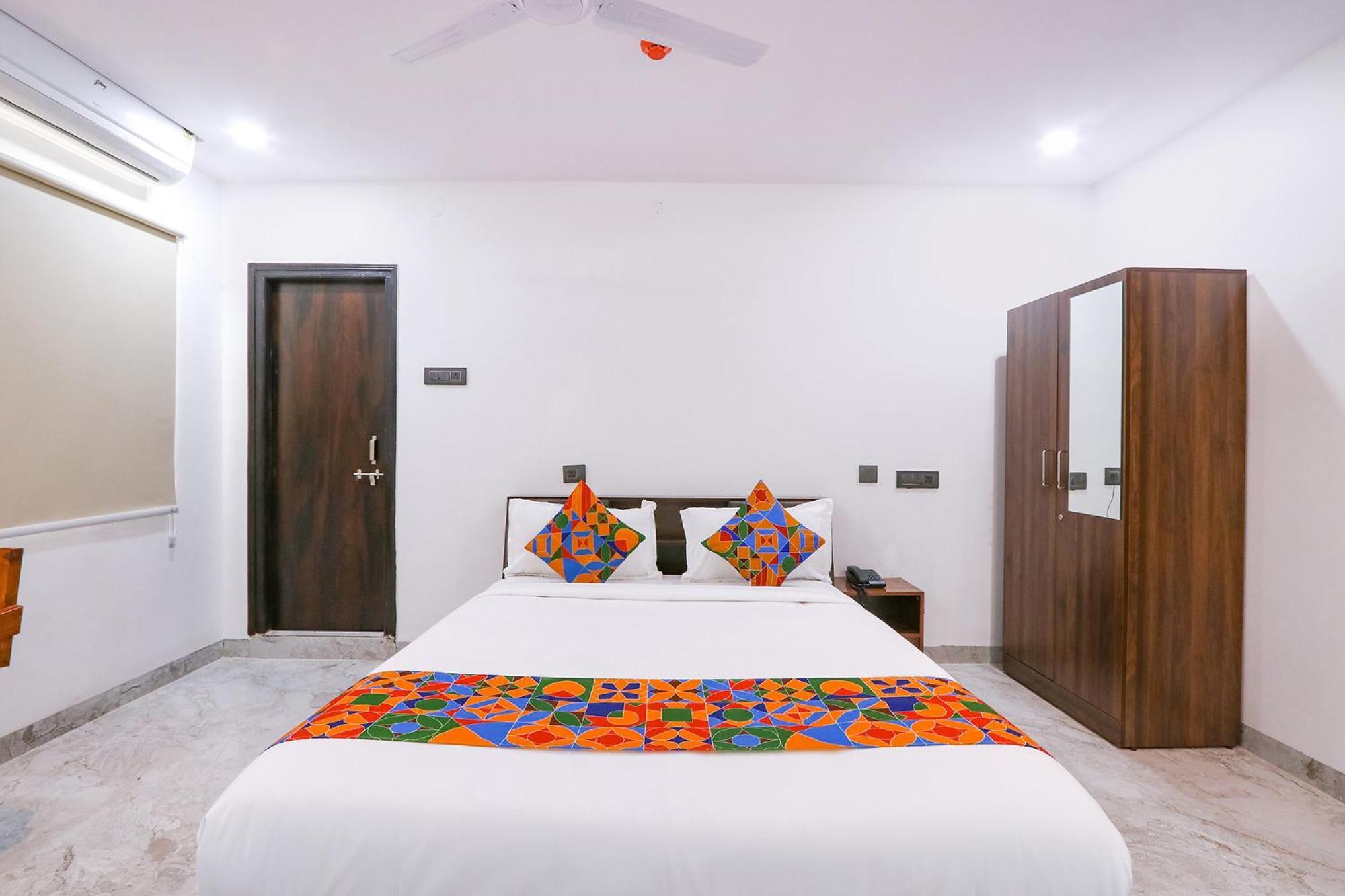 Fabhotel Rk Residency - Nr Sr Nagar Metro Station, Ameerpet Hyderabad Exterior photo