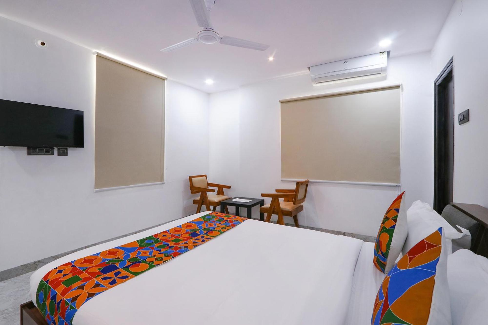Fabhotel Rk Residency - Nr Sr Nagar Metro Station, Ameerpet Hyderabad Exterior photo