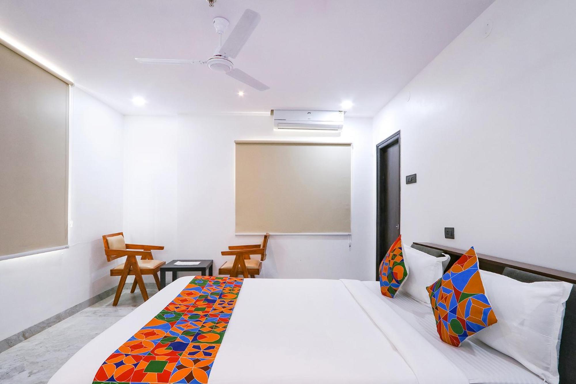 Fabhotel Rk Residency - Nr Sr Nagar Metro Station, Ameerpet Hyderabad Exterior photo
